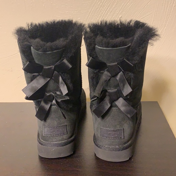 Ugg Bailey Boots Black Suede Size 6 - Picture 6 of 13